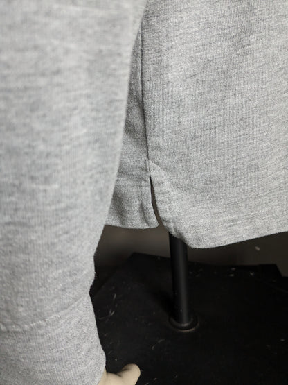 Pull polo Christian Berg. Rayé gris blanc. Taille L.