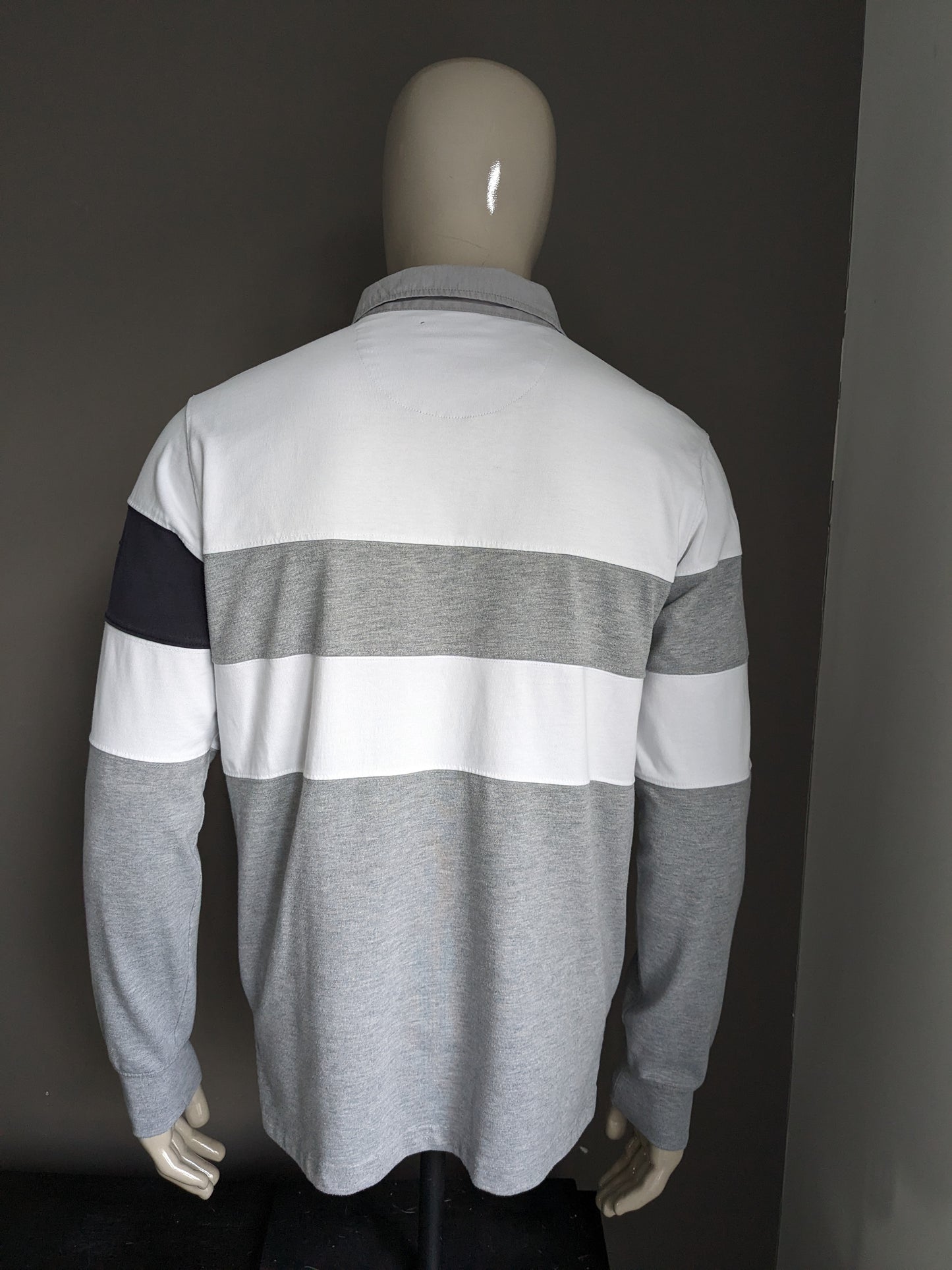 Pull polo Christian Berg. Rayé gris blanc. Taille L.