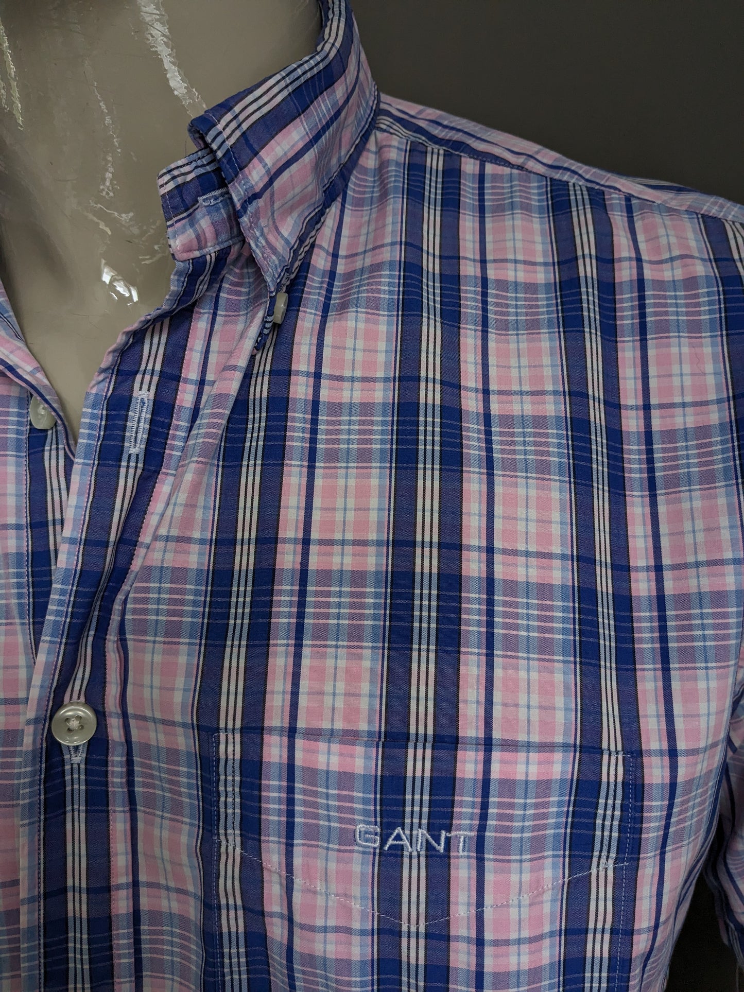 Gant short sleeve shirt. Pink Blue White checked. Size XL. Portofino Poplin. G-Z fit.