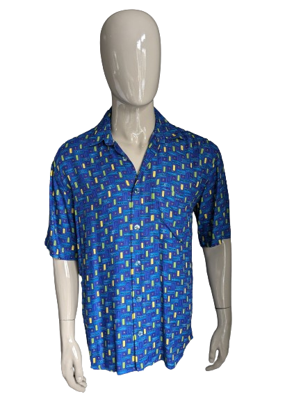 Vintage 90's Benetti overhemd korte mouw. Grotere knopen.  Blauw Groen Gele print. Maat L.