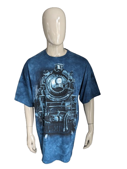 La camicia di montagna. Blu scuro con stampa locomotiva. Dimensione 2xl / xxl.