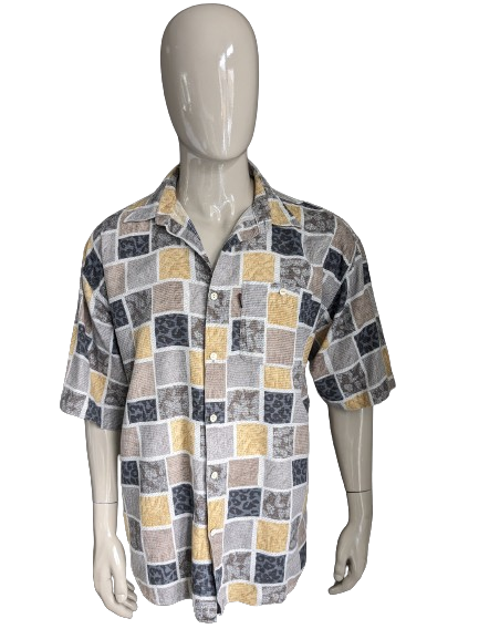 Vintage Seasons Shirt Short Sleeve. Brown yellow gray print. Size 2XL / XXL.