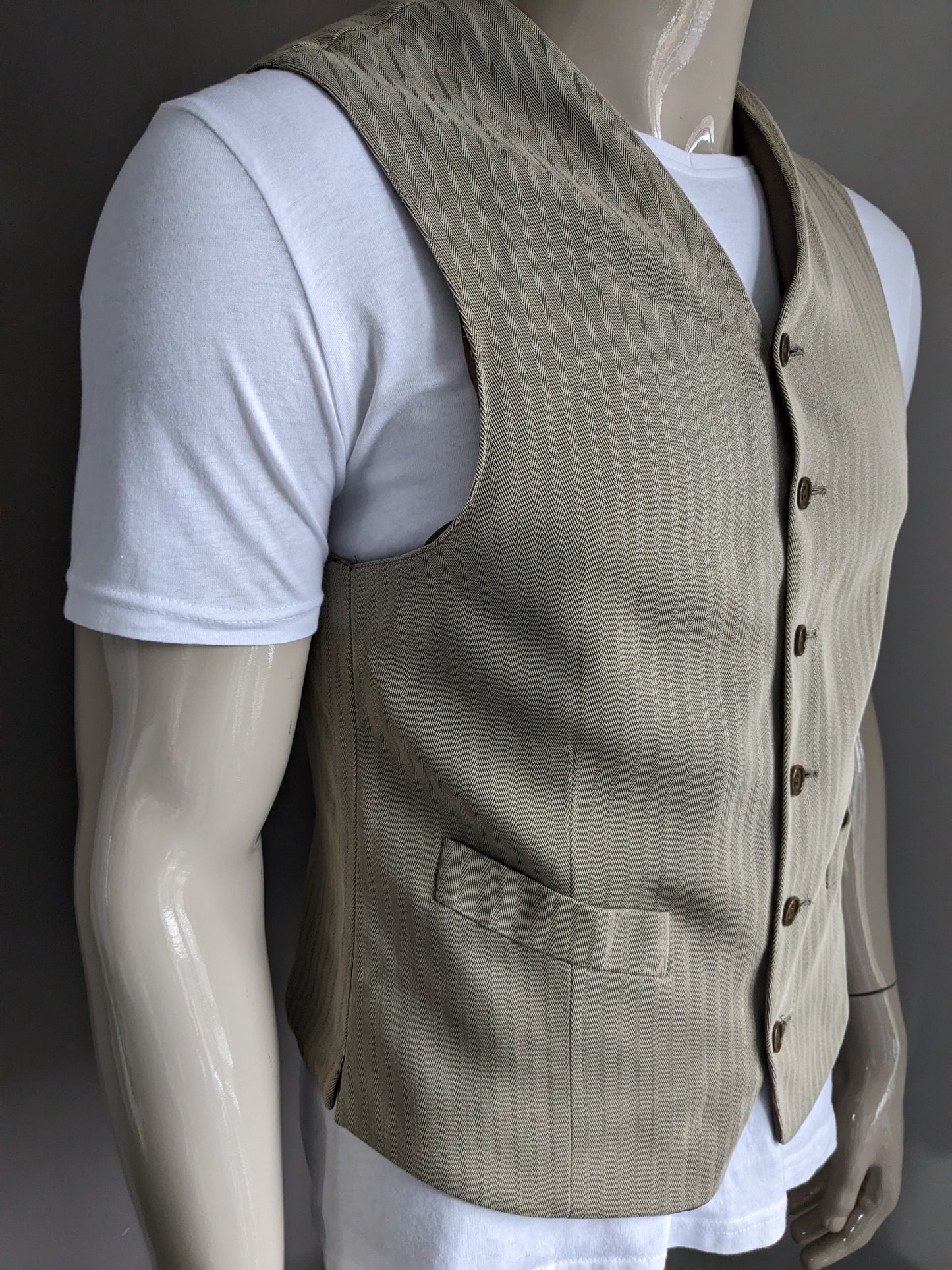 Vintage waistcoat. Light brown herringbone motif. Size 50 / M.