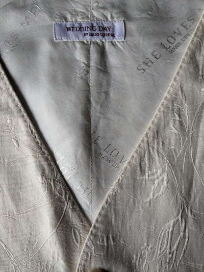 Hans Ubbink Wedding Day waistcoat. Beige floral motif. Size 56 / XL.