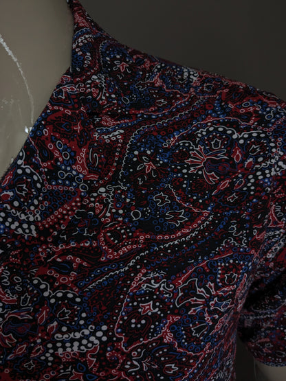 Rebel print overhemd korte mouw. Rood blauw zwarte print. Maat S / M.