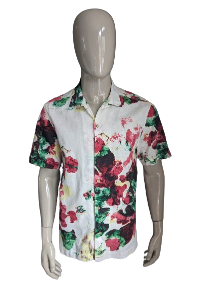 H&M logg print shirt short sleeve. Beige red yellow green flowers print. Size L. Regular Fit.
