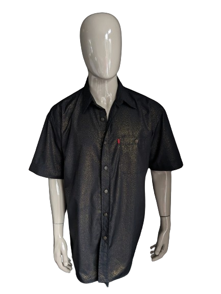 Shirt.com overhemd korte mouw. Zwart goudkleurig gestippeld. Mooie knopen. Maat XXL / 2XL.
