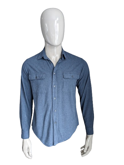 Pull & Bear-Shirt. Dunkelblau gemischt. Größe M.