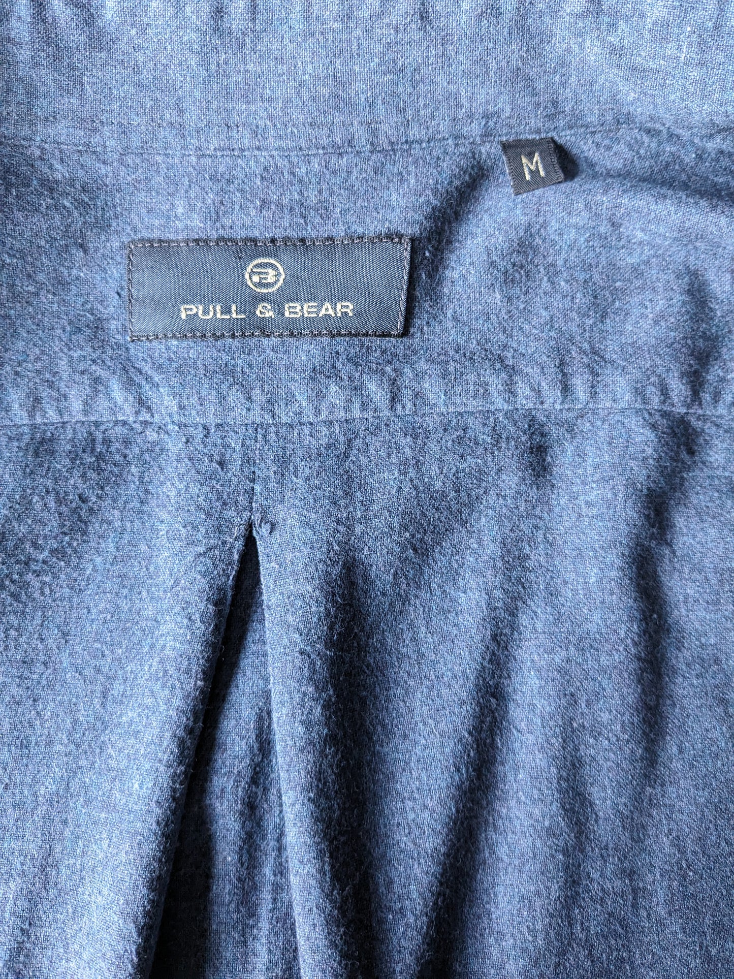 Pull & Bear shirt. Dark blue mixed. Size M.