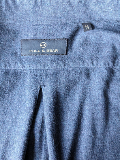 Pull & Bear-Shirt. Dunkelblau gemischt. Größe M.