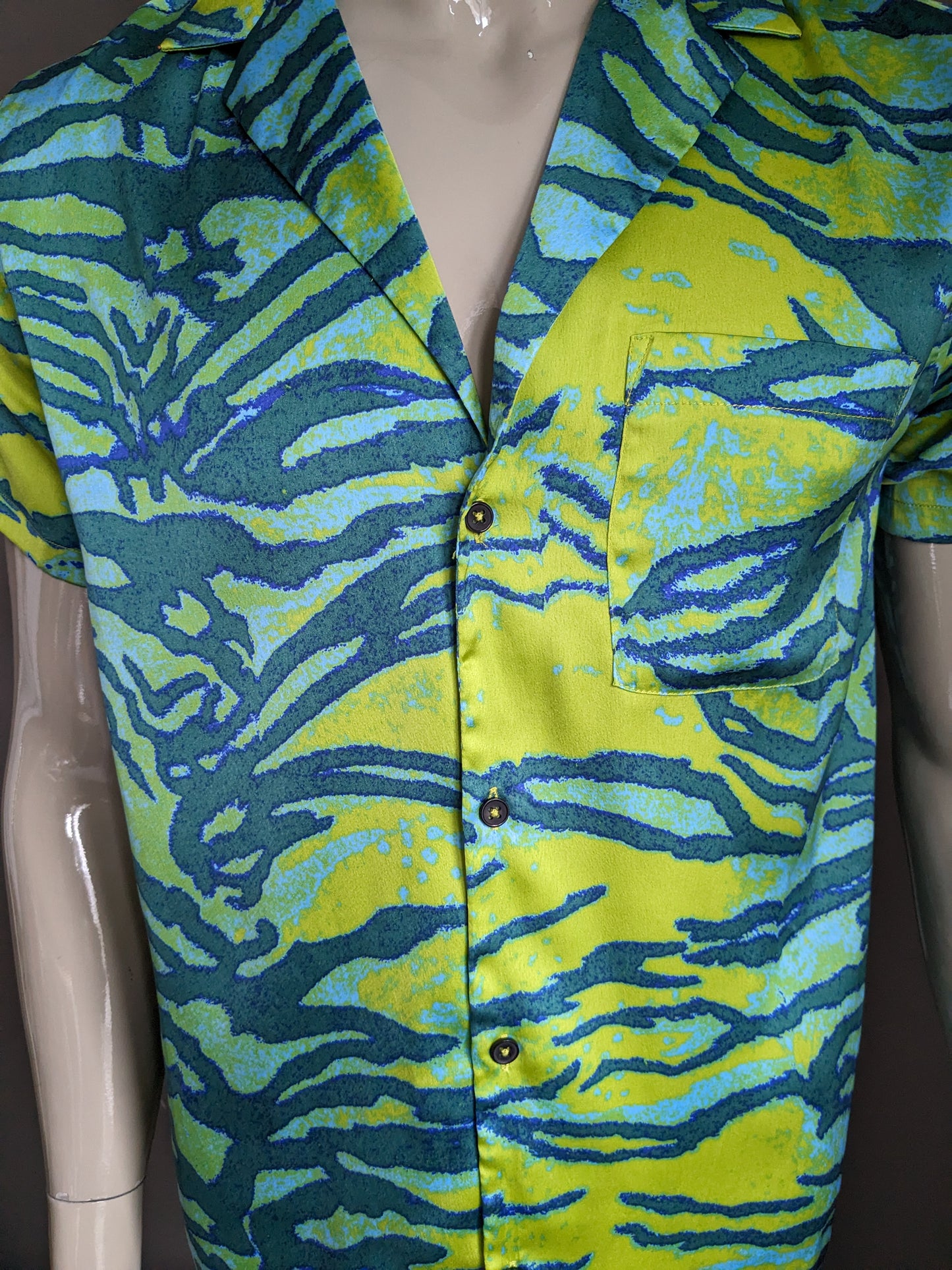 ASOS -Design -Shirt Kurzarm. Grüner Blaudruck. Größe S / M.