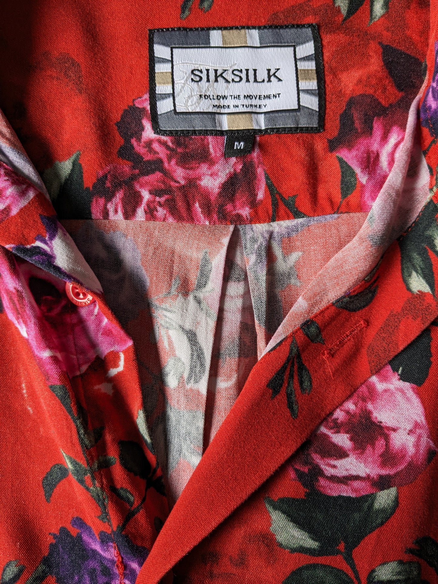 Siksilk overhemd korte mouw. Rood roze paarse bloemen print. Viscose. Maat M.