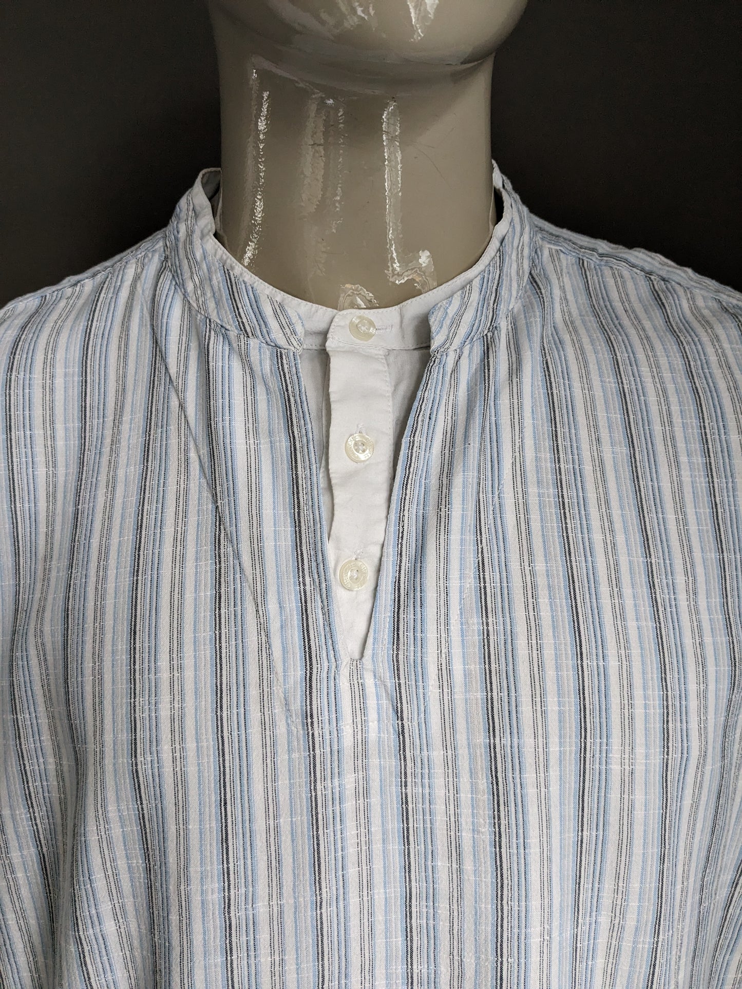 Vintage Cherokee overhemd / shirt met Mao / opstaande kraag. Blauw wit grijs gestreept. Maat XL.