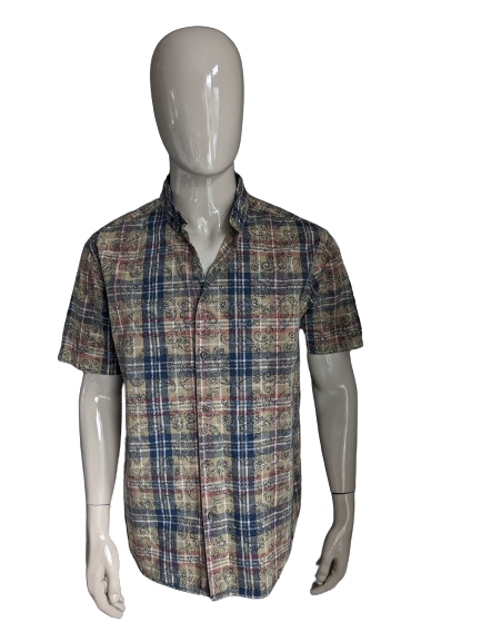 Tu Premium short sleeve shirt. Green blue red print. Size XL.