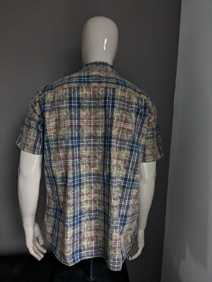Tu Premium short sleeve shirt. Green blue red print. Size XL.