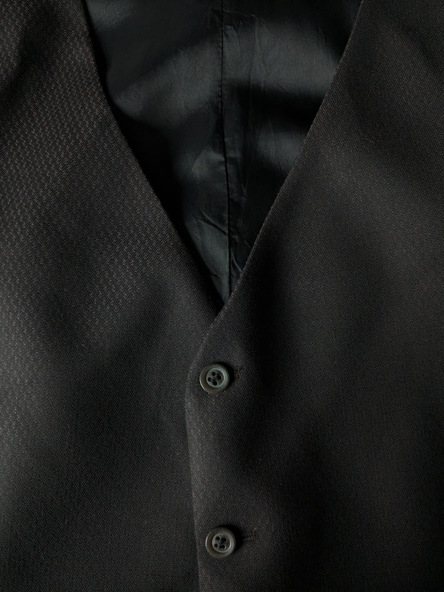 Gilet #340. Braunes schwarzes Motiv mit kleiner innerer Tasche. Größe xl.
