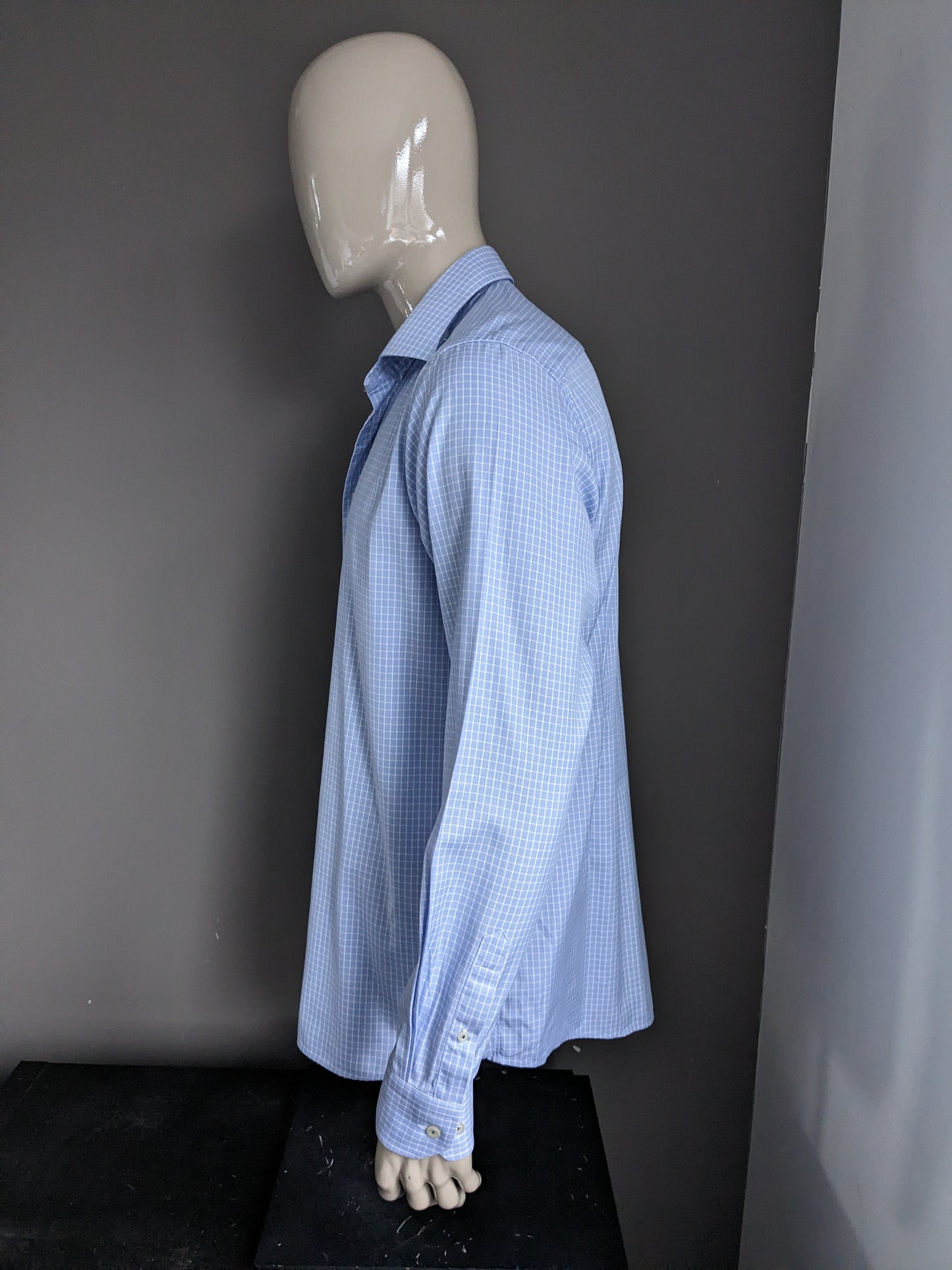 Camisa Etón. Cuadros azules y blancos. Talla 43/XL.