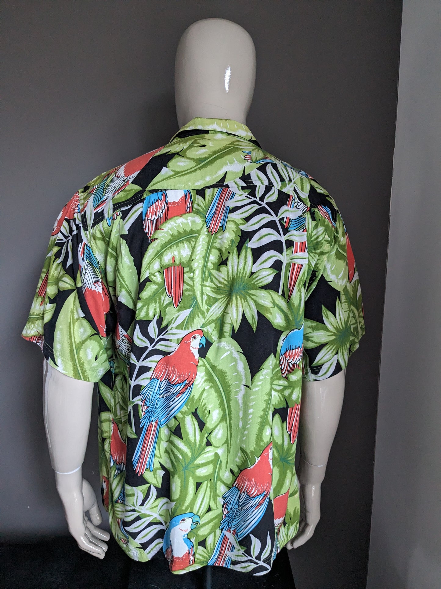 Golpea la camisa de Hawai original manga corta. Impresión de saqueo. Tamaño L / XL. Viscosa / distrito