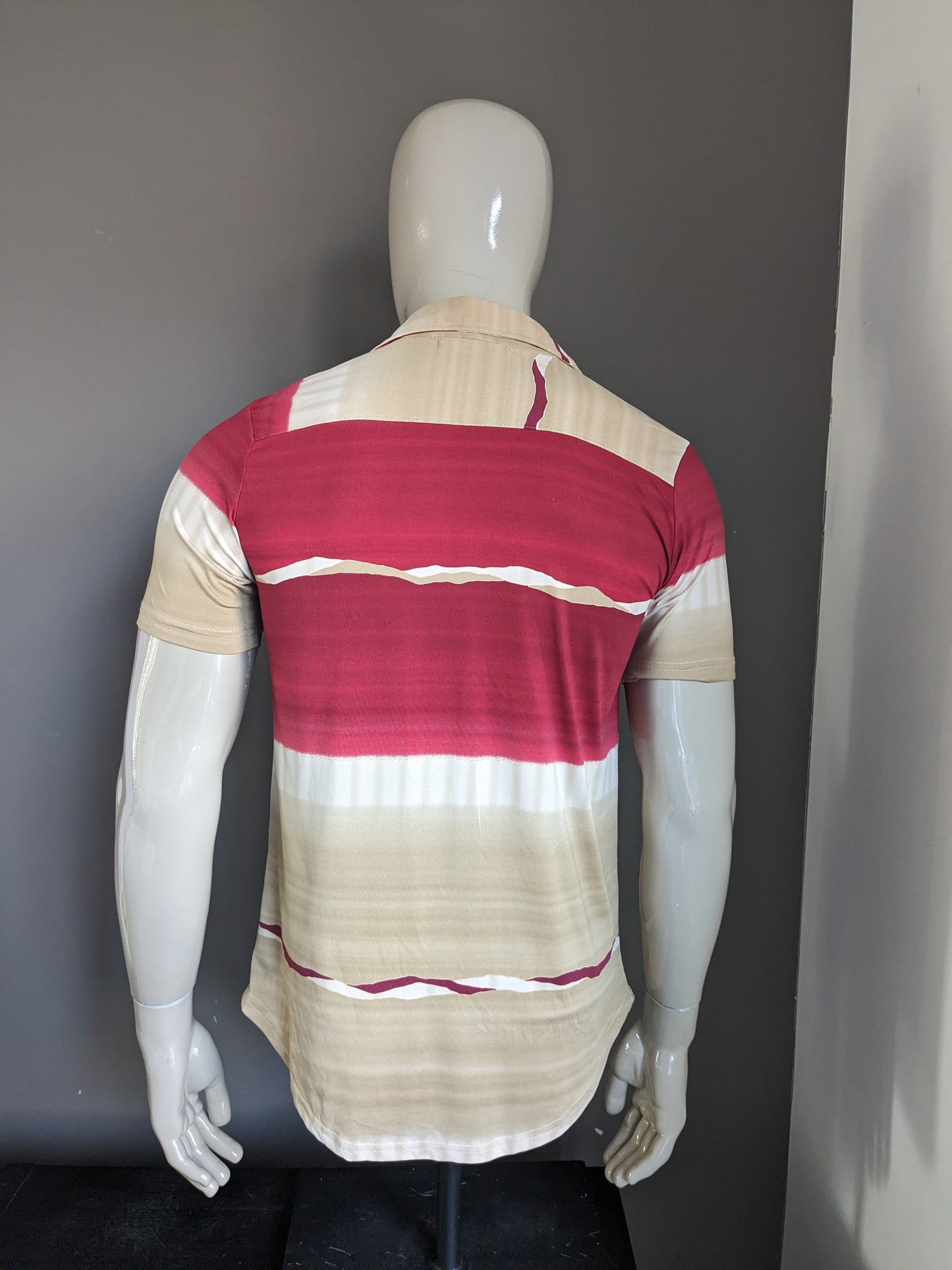 Shirt CSC vintage manica corta. Colore rosso beige marrone. Taglia L. Allungamento.