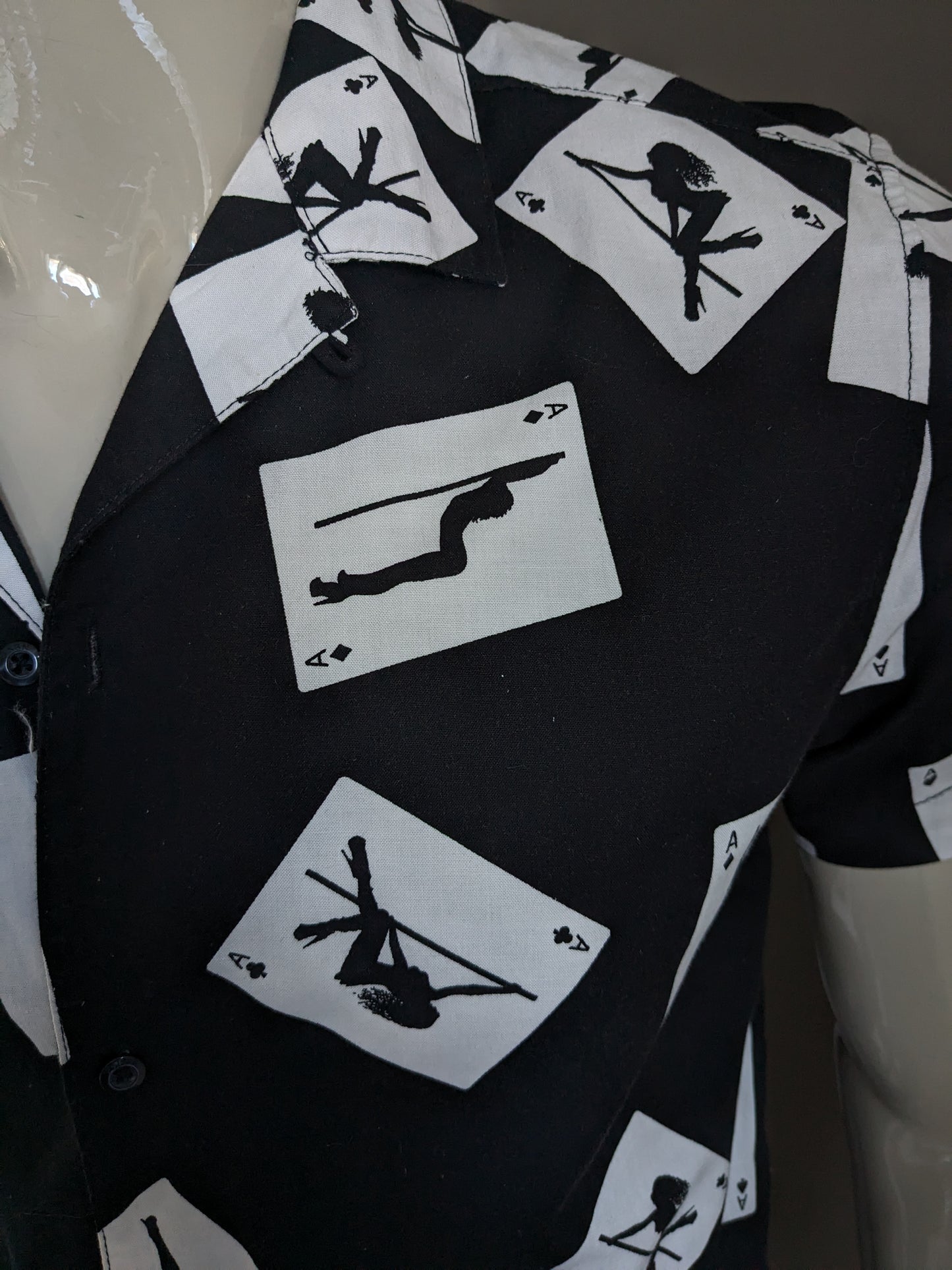 FSBN overhemd korte mouw. Zwart Witte pin-up Kaart print. Maat M. Regular Fit.