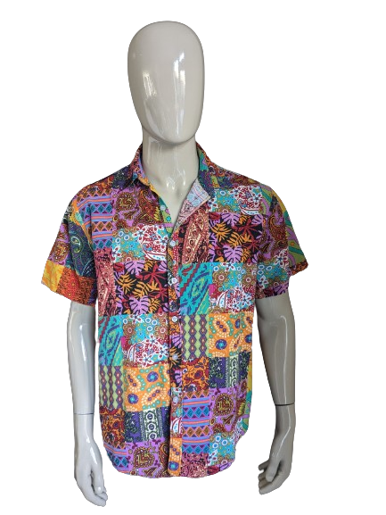 Vintage -Druck -Shirt Kurzarm. Farbiger Blütenpflanze Druck. Größe xl.