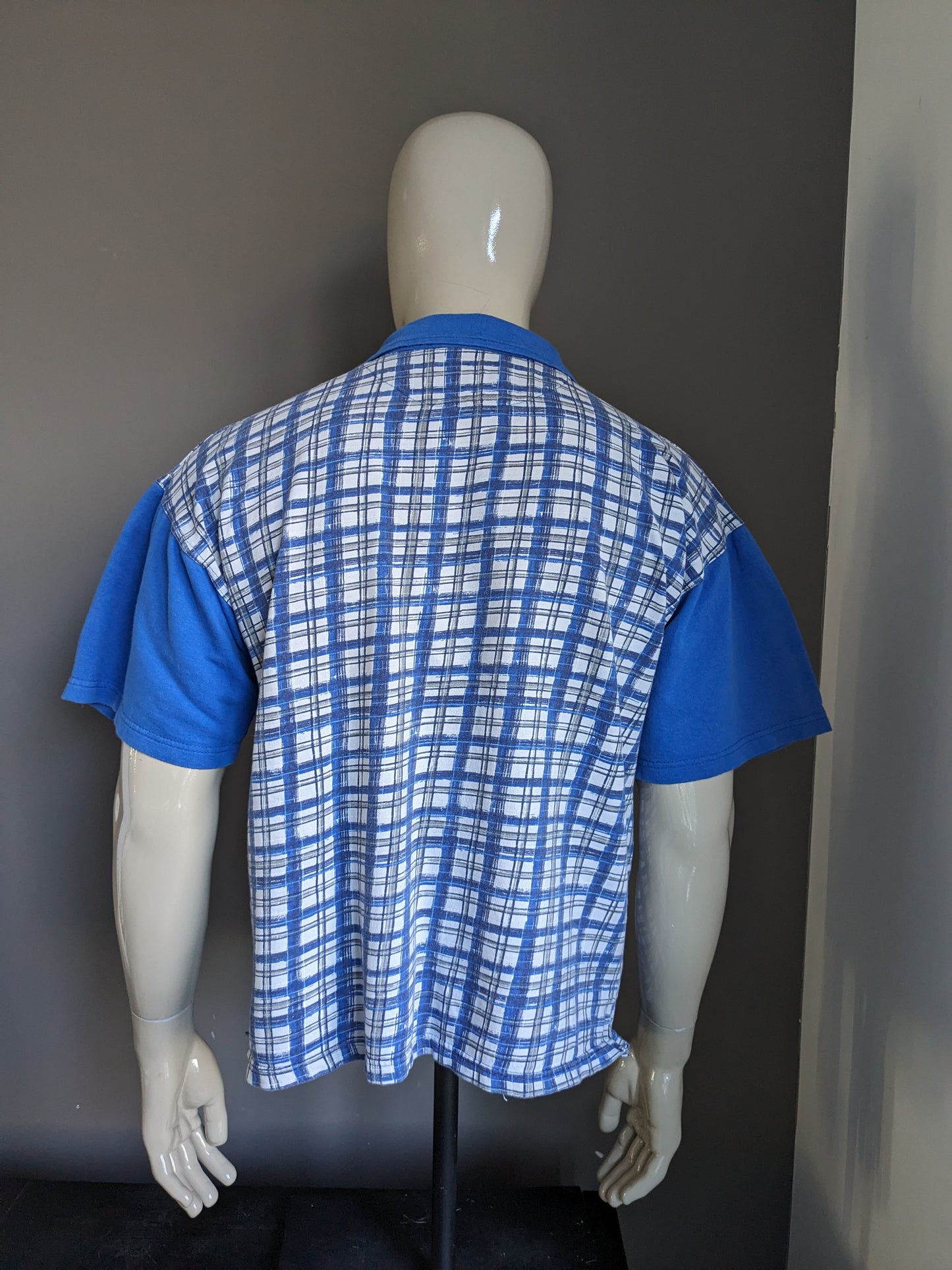 Vintage Billy Dean Polo with zipper. Blue white gray checked. Size L.