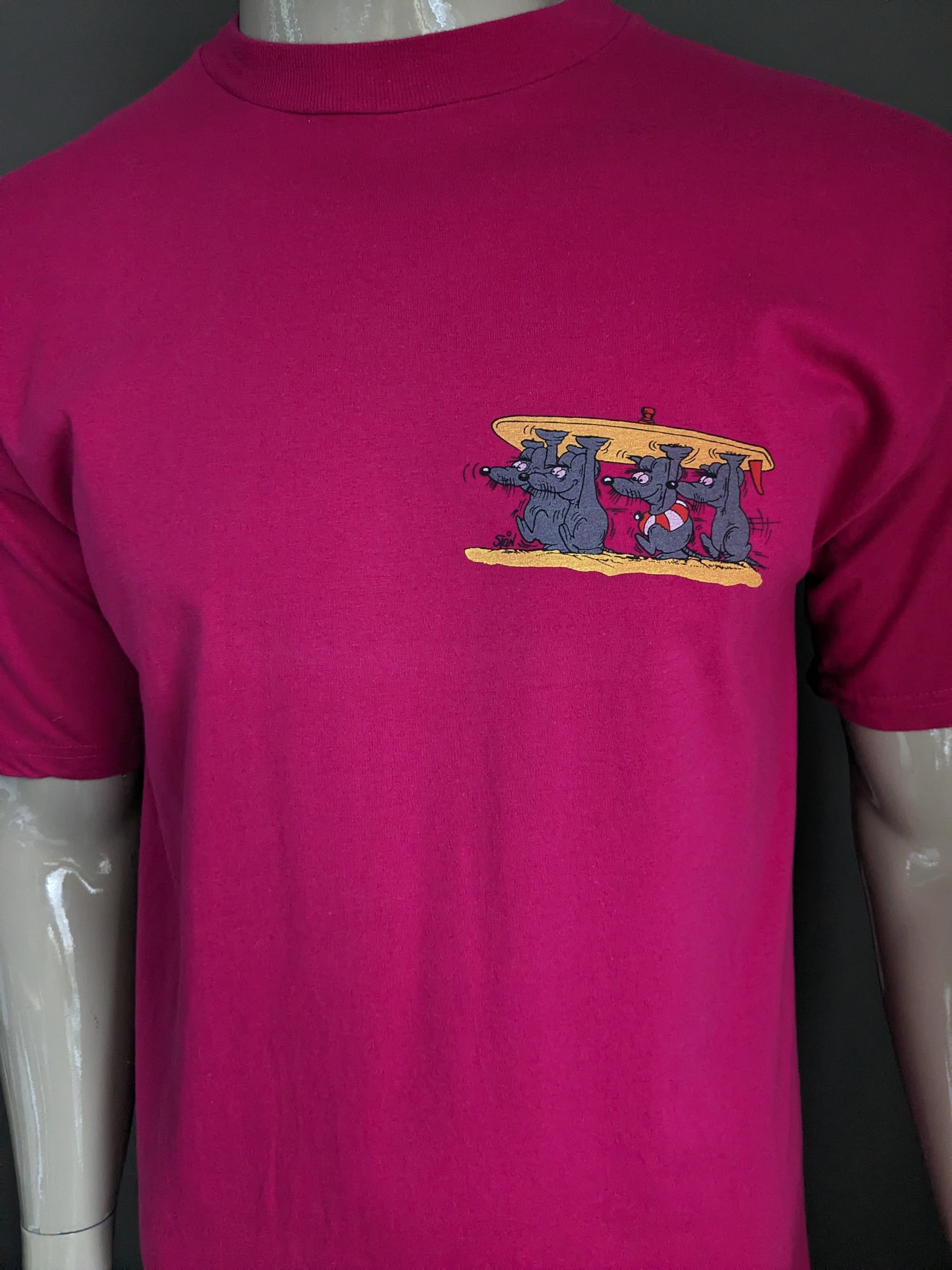 Vintage Mil Uno Shirt "Mouse". Pink with print. Size M.