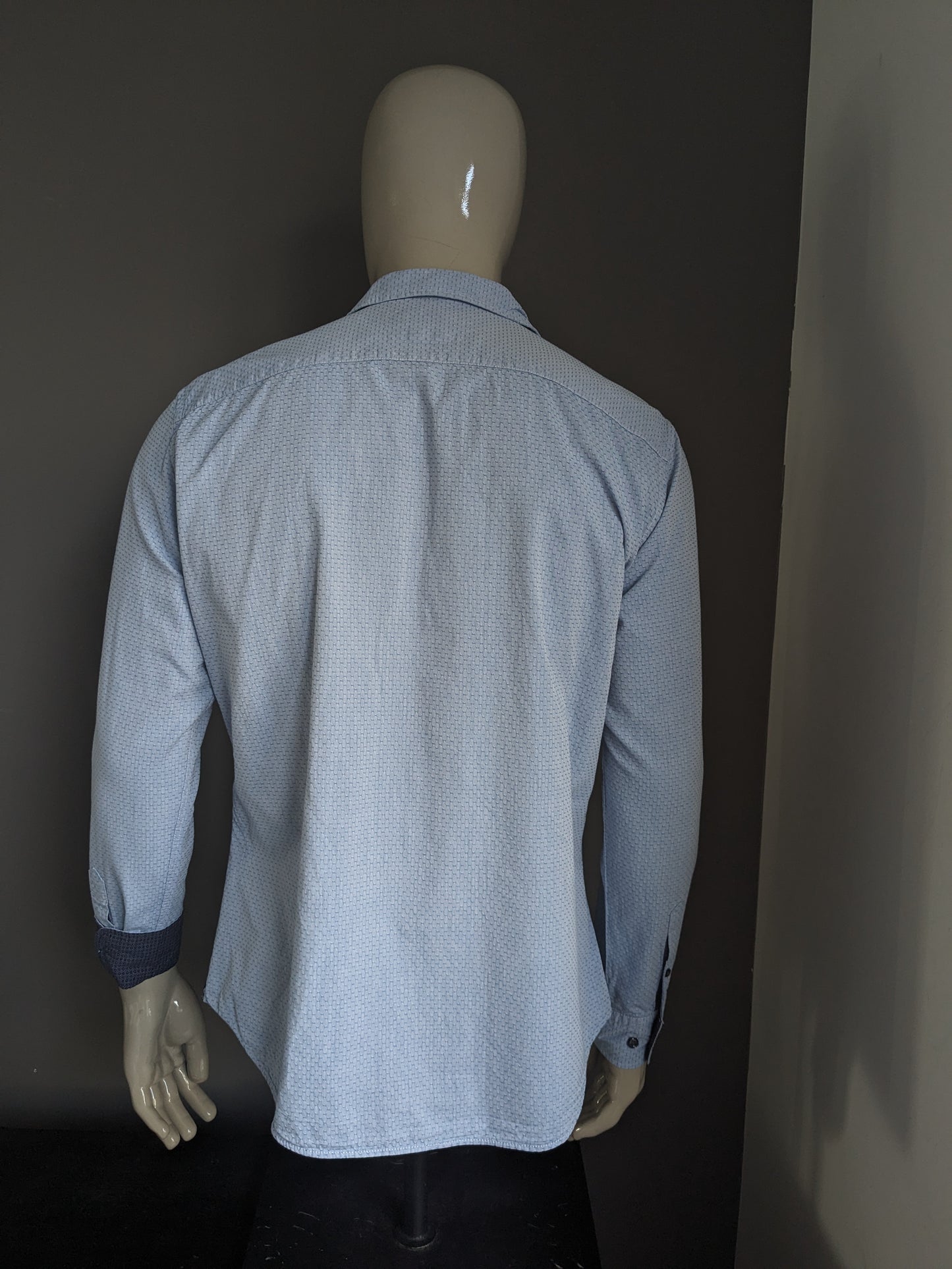 Camisa de Sondag & Sons. Motivo azul claro. Tamaño L. Ajuste regular.