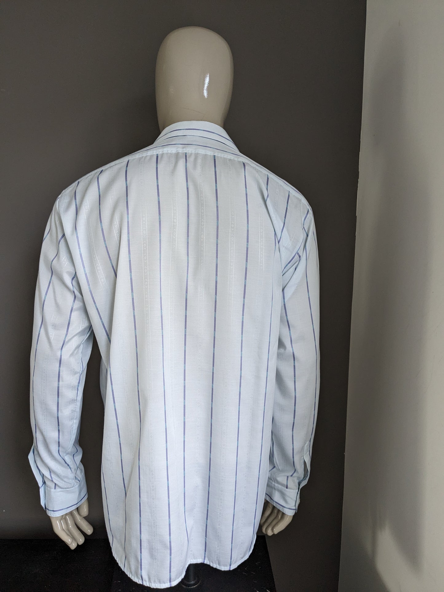 Vintage Jacqueline de Tancot 70's overhemd met puntkraag. Licht Blauw motief. Maat XL / XXL-2XL.