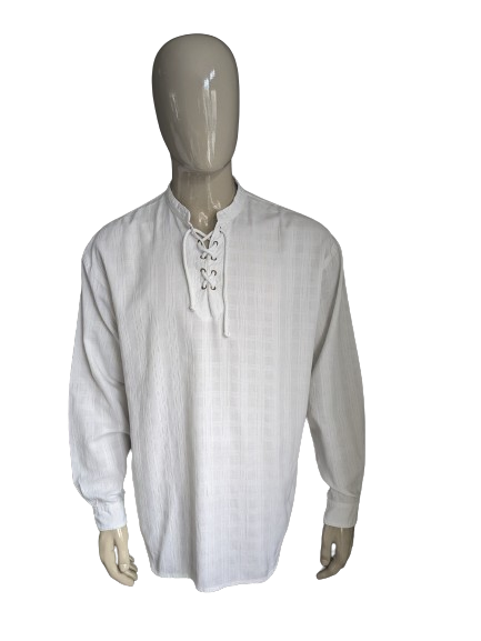 Vintage Gaucho Company -Shirt mit Veteranenanwendung und MAO / Bauern / Stehkragen. Weißes Motiv. Größe L / XL.