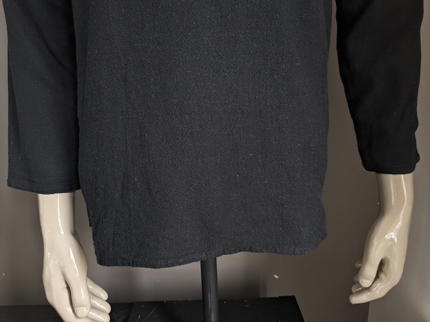 Camicia vintage con 1 borsa e mao / agricoltori / collare verticale. Colorato nero. Taglia M.