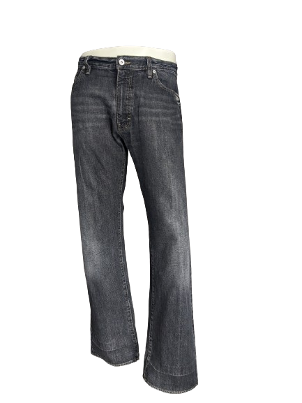 Boss Hugo Boss jeans. Zwart gekleurd. Maat W38 - L34.