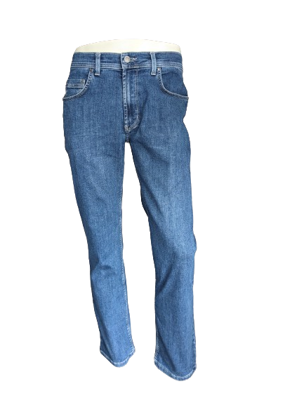 Jeans pioneros. Color azul. Tamaño W33 - L30. Mega Flex. Escribe rando. estirar.
