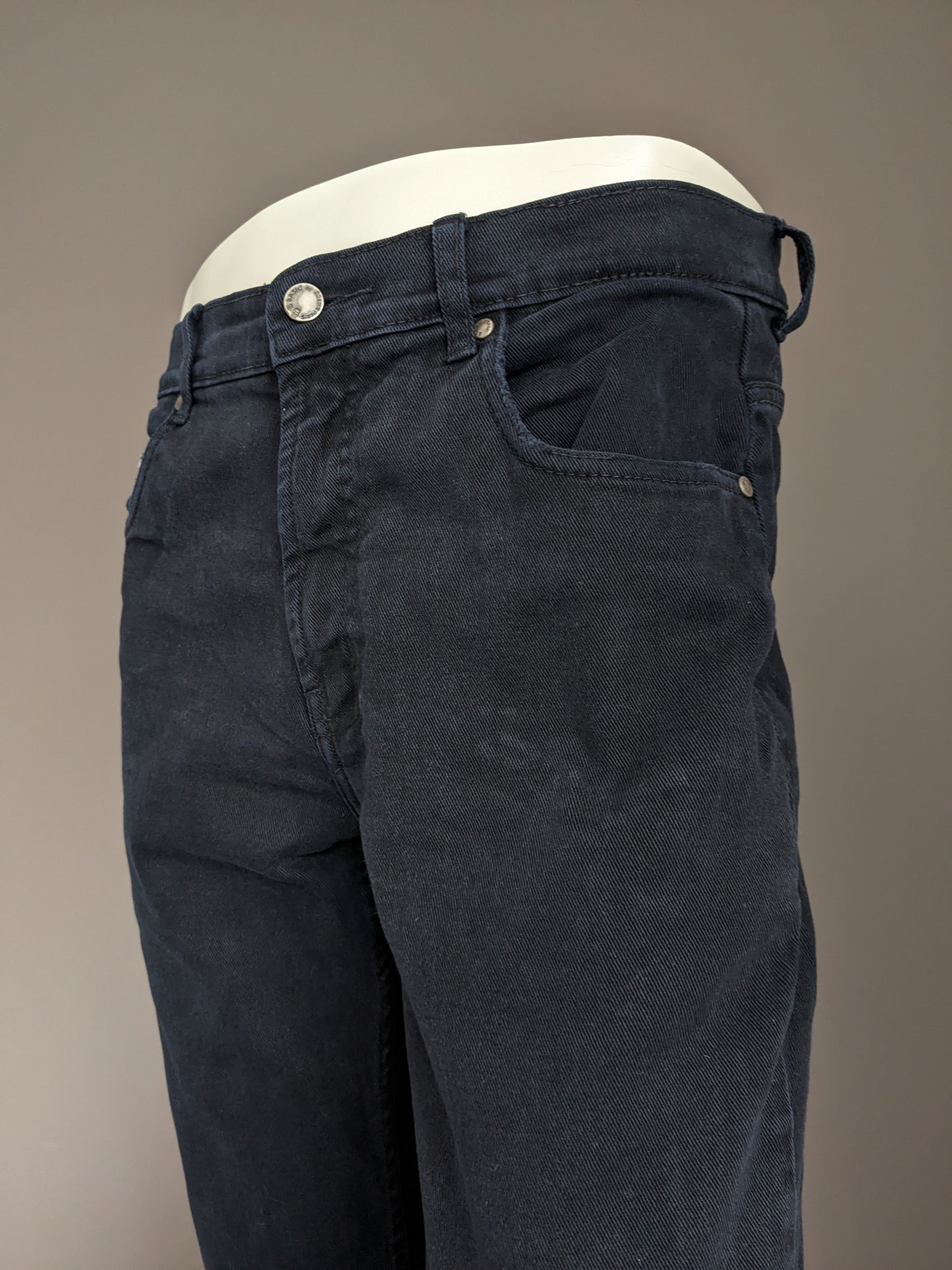 B Basic por Brams Paris Jeans. Color negro. Tamaño W34 - L34. Conflexión de comodidad. estirar.