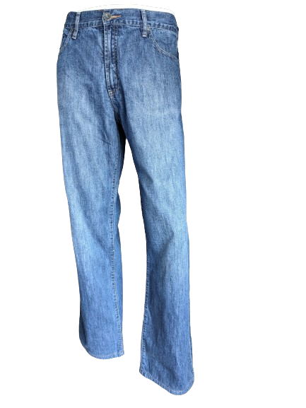 River Woods Jeans. Color azul. Tamaño W38 - L34.