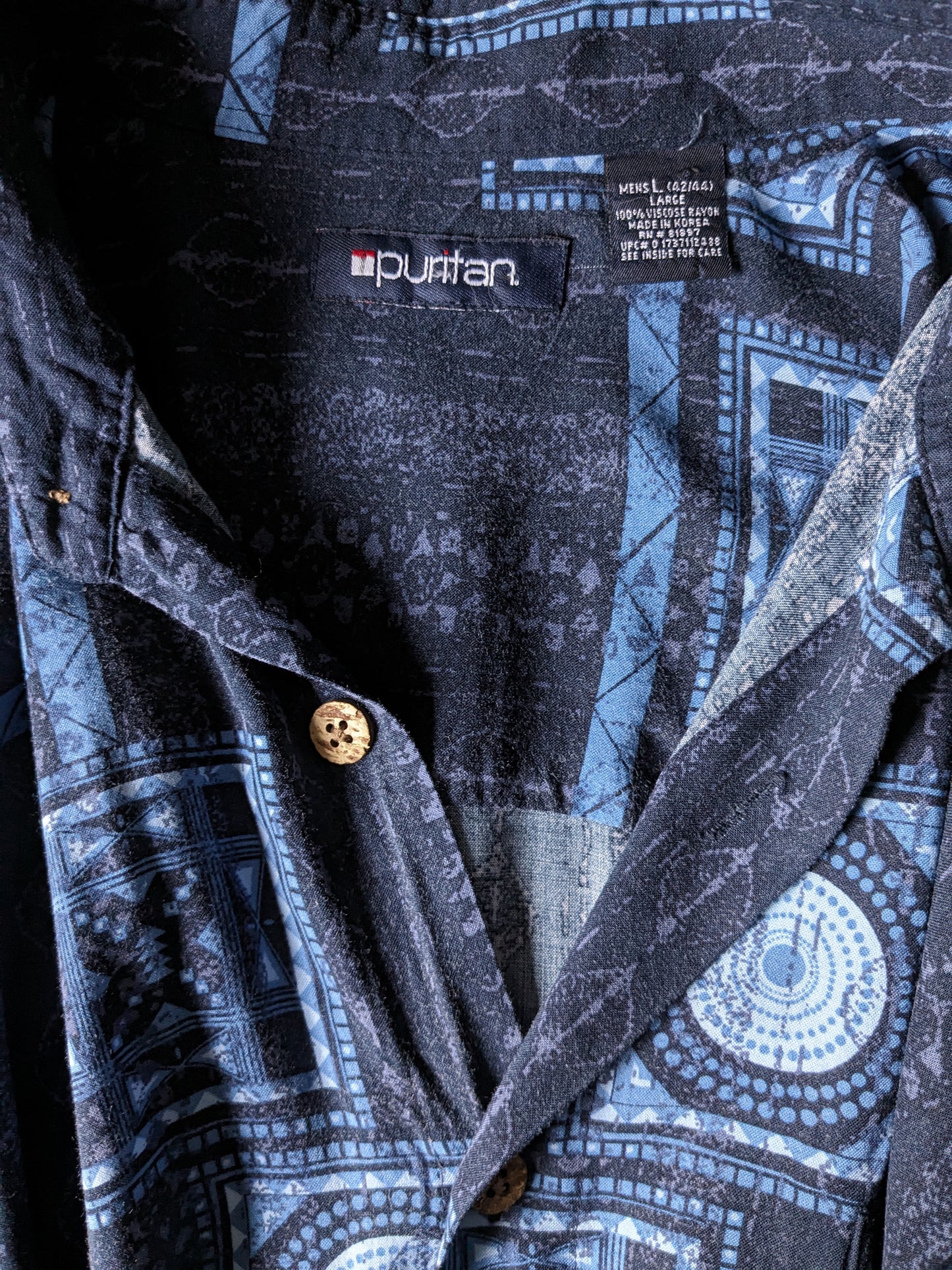 Vintage Puritan 80s-90s Shirt short sleeve. Blue print. Size L / XL.