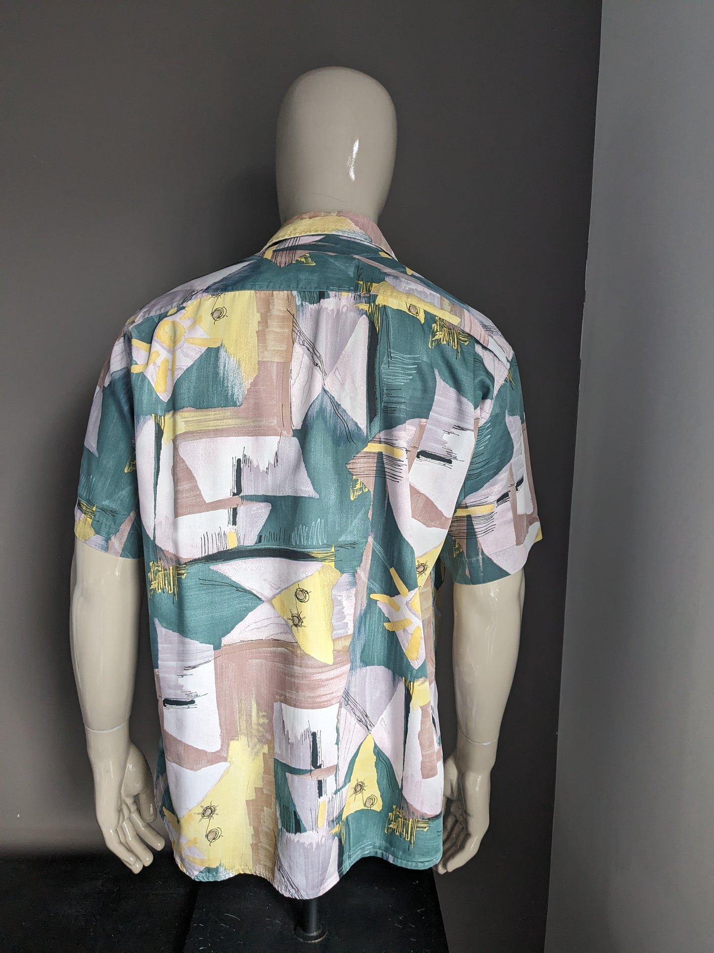 Vintage 80's-90's L'araldo overhemd korte mouw. Paars Geel Groen Bruine print. Maat XL.