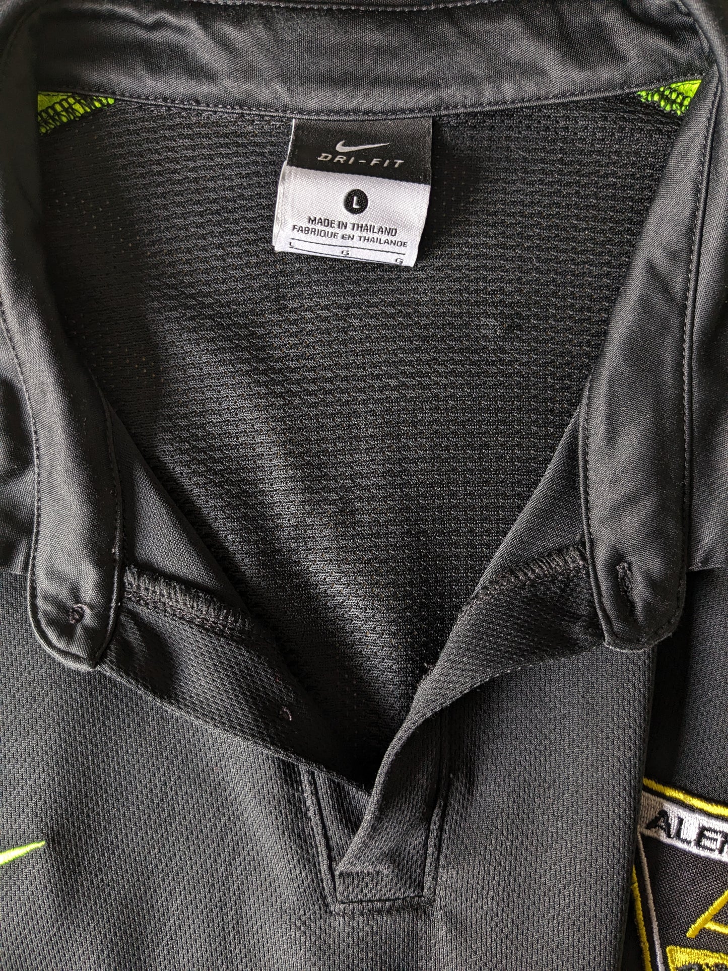 Nike Alemannia Sport Polo. Schwarzgrün gefärbt. Größe L.