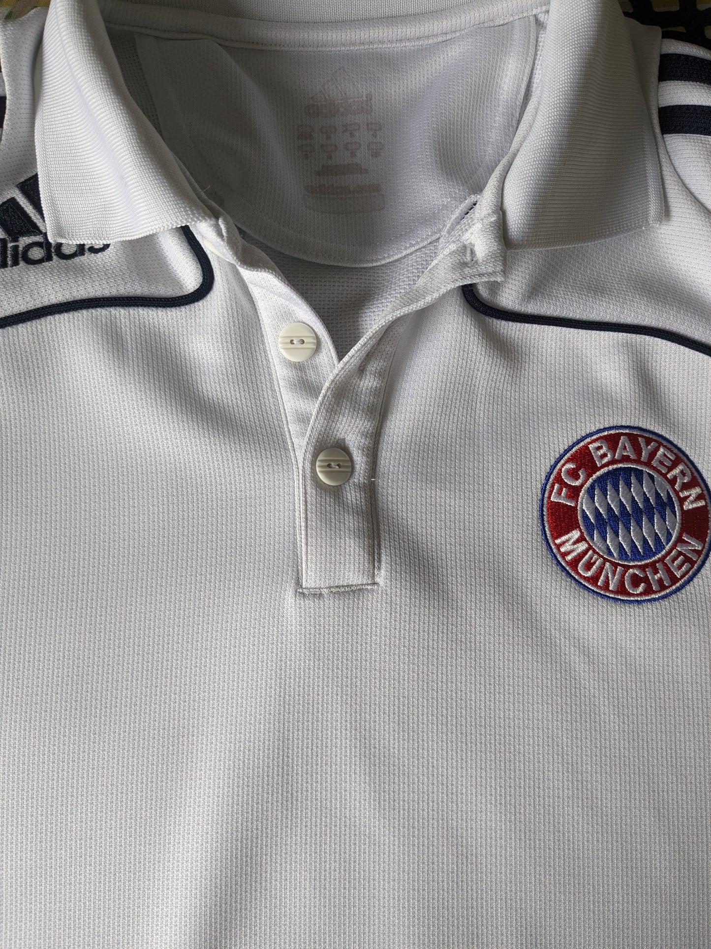Adidas FC Bayern München sport polo. Blauw Wit gekleurd. Maat S.