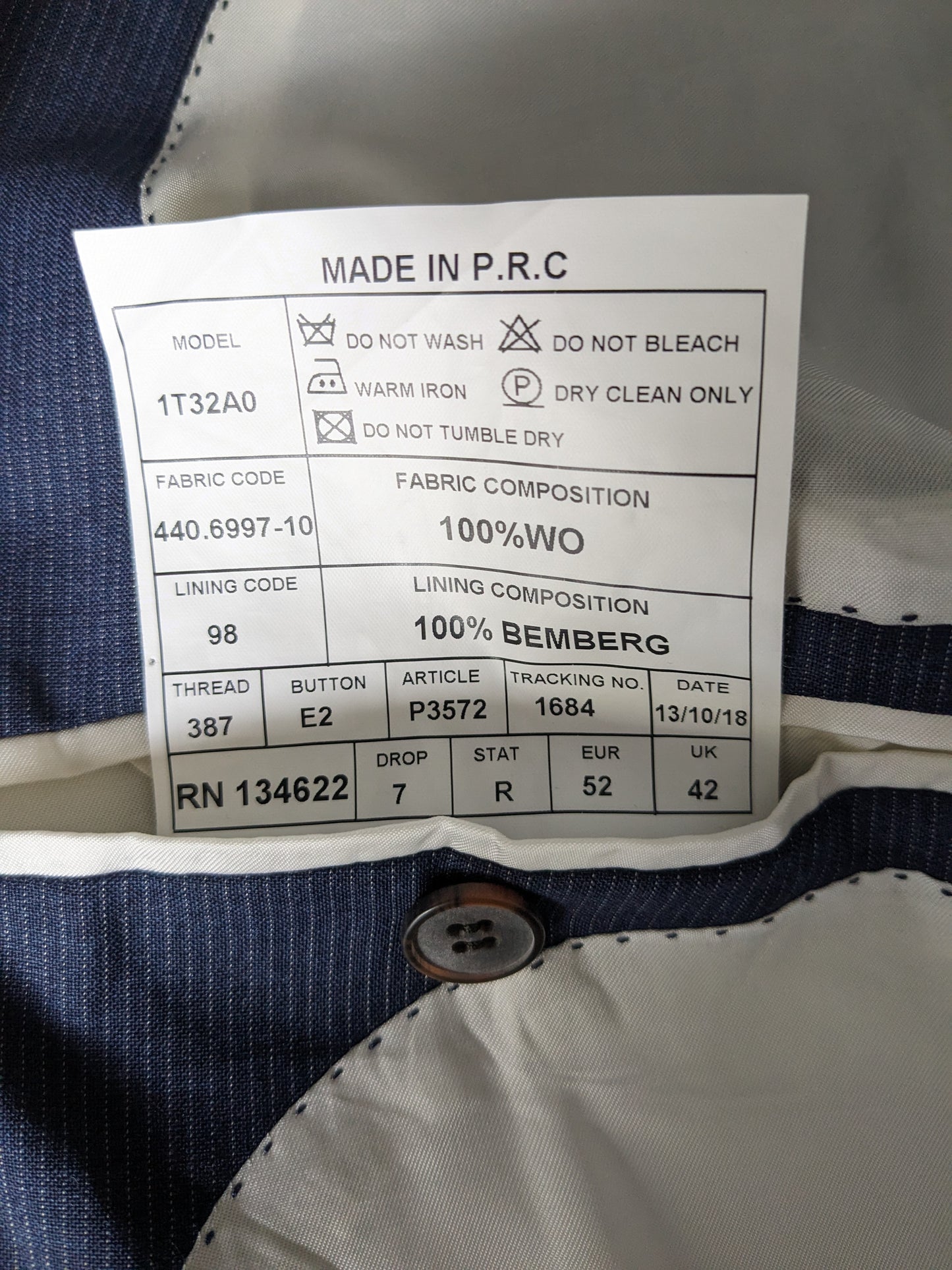 Suitsupply Super 120's Woolen Jacket. Blanco azul rayado. Tamaño 52 / L.