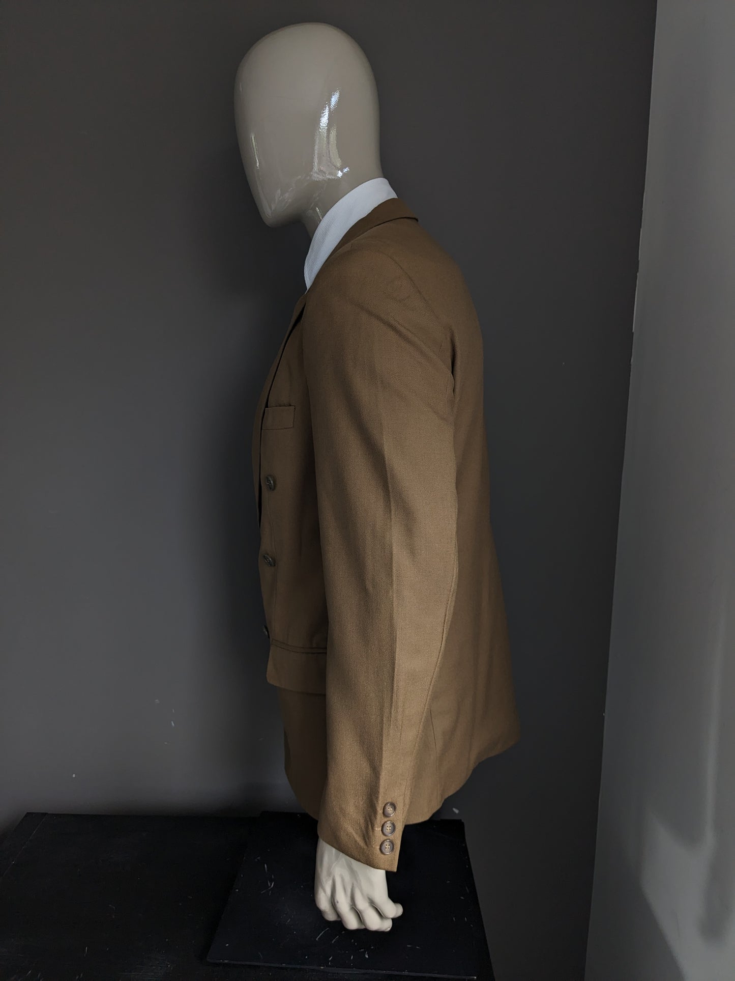 B Auswahl: Vintage Woolen Andrews & May Double Breasted Jacke. Hellbraun gefärbt. Größe 49 (m).