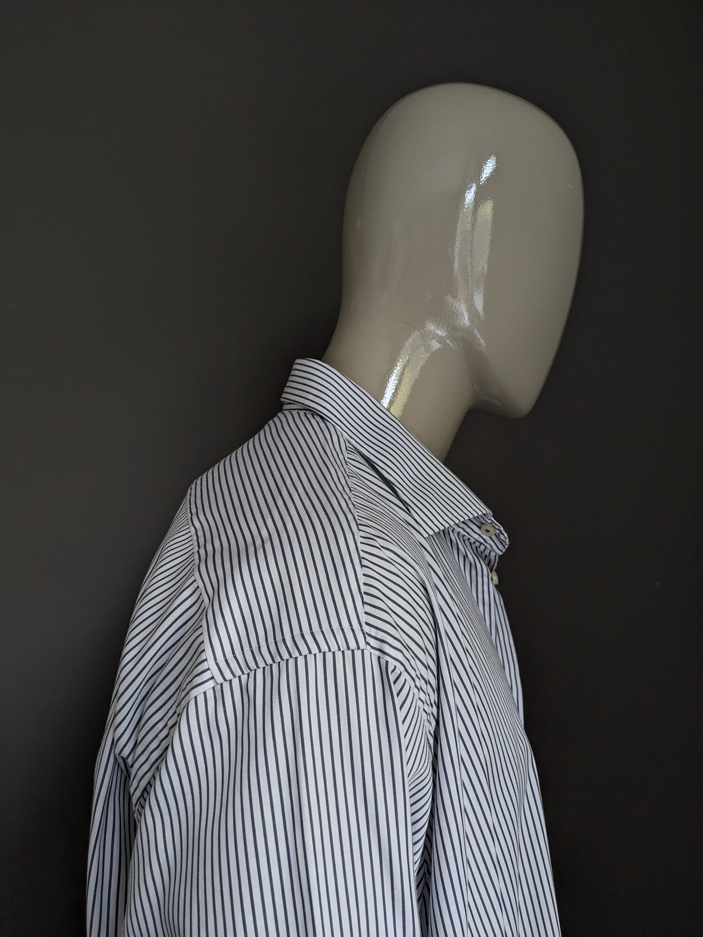 G&G special sizes for men overhemd. Wit Grijs gestreept. Maat 3XL / XXXL. Regular Fit.