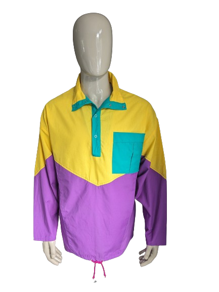 Vintage Funline sport trui met drukknopen. Geel Groen Paars gekleurd. Maat XL.