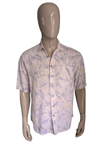 Vintage Commander-Shirt mit kurzen Ärmeln. Blau-weißer Druck. Größe L.