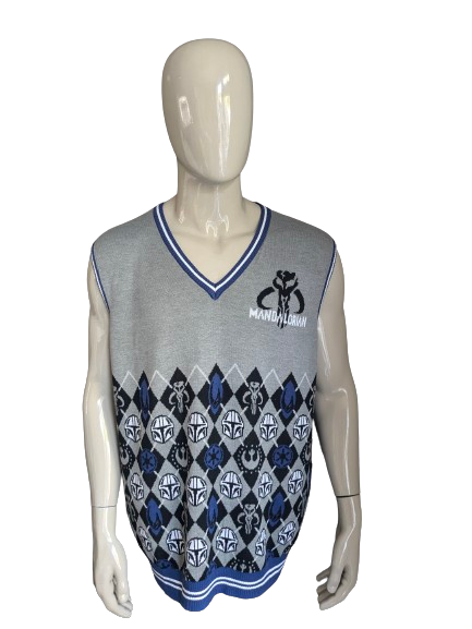 Spencer Mandalorian de Disney Star Wars con cuello en V. Estampado gris azul blanco negro. Talla 2XL / XXL.