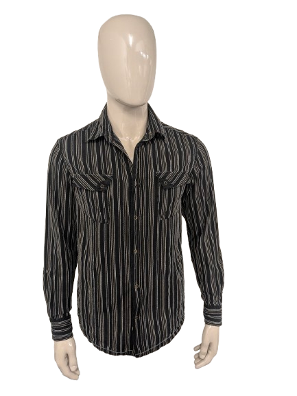 Vintage Angelo Litrico Hemd mit Druckknöpfen. Schwarz Beige gestreift. Größe M.