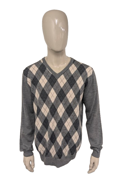 Punto Setta Merion Wollpullover mit V-Ausschnitt. Beigegraues Argyle-Motiv. Größe 2XL / XXL. 100 % Wolle.
