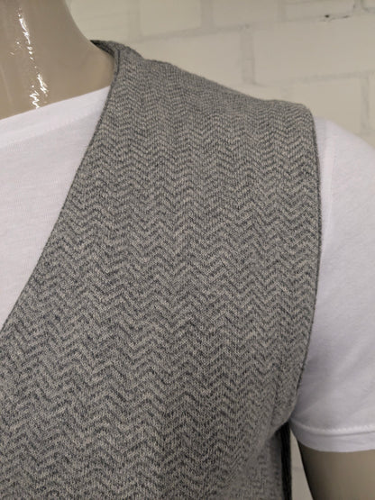 Jackett & Sons gilet. Grijs motief. Maat L.