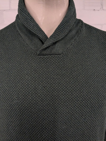 Forunato trui met sportieve col. Donker Groen voelbaar motief. Maat 2XL / XL.