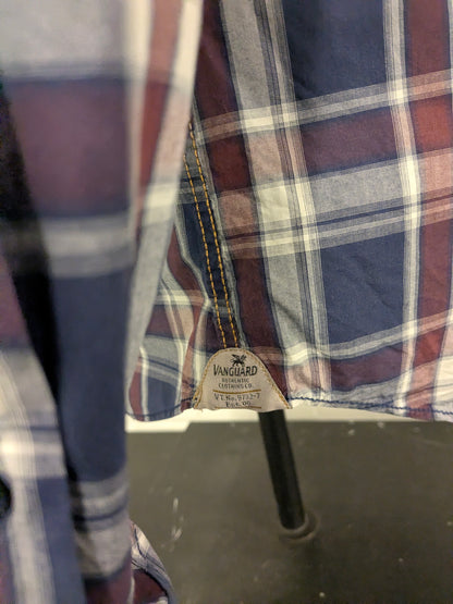 Camicia d'avanguardia. Bordeaux Blue controllato. Taglia L.